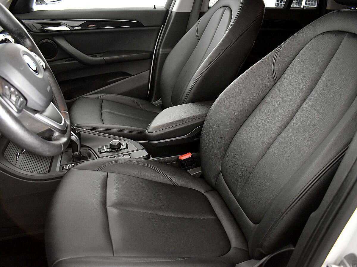 BMW X1 20i xDrive, 2020 Фото №10