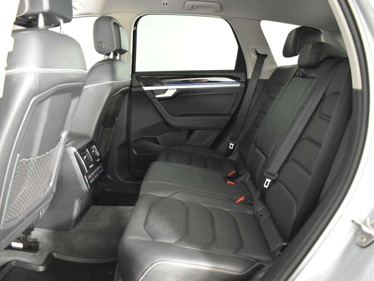Volkswagen Touareg, 2019 Фото №18