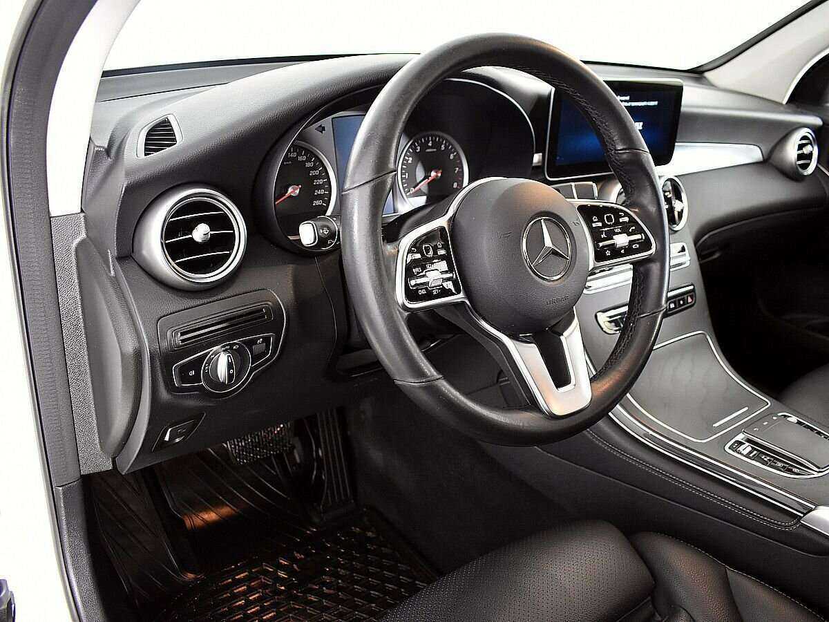 Mercedes-Benz GLC 200, 2019 - 69 980 км. | Фото №7