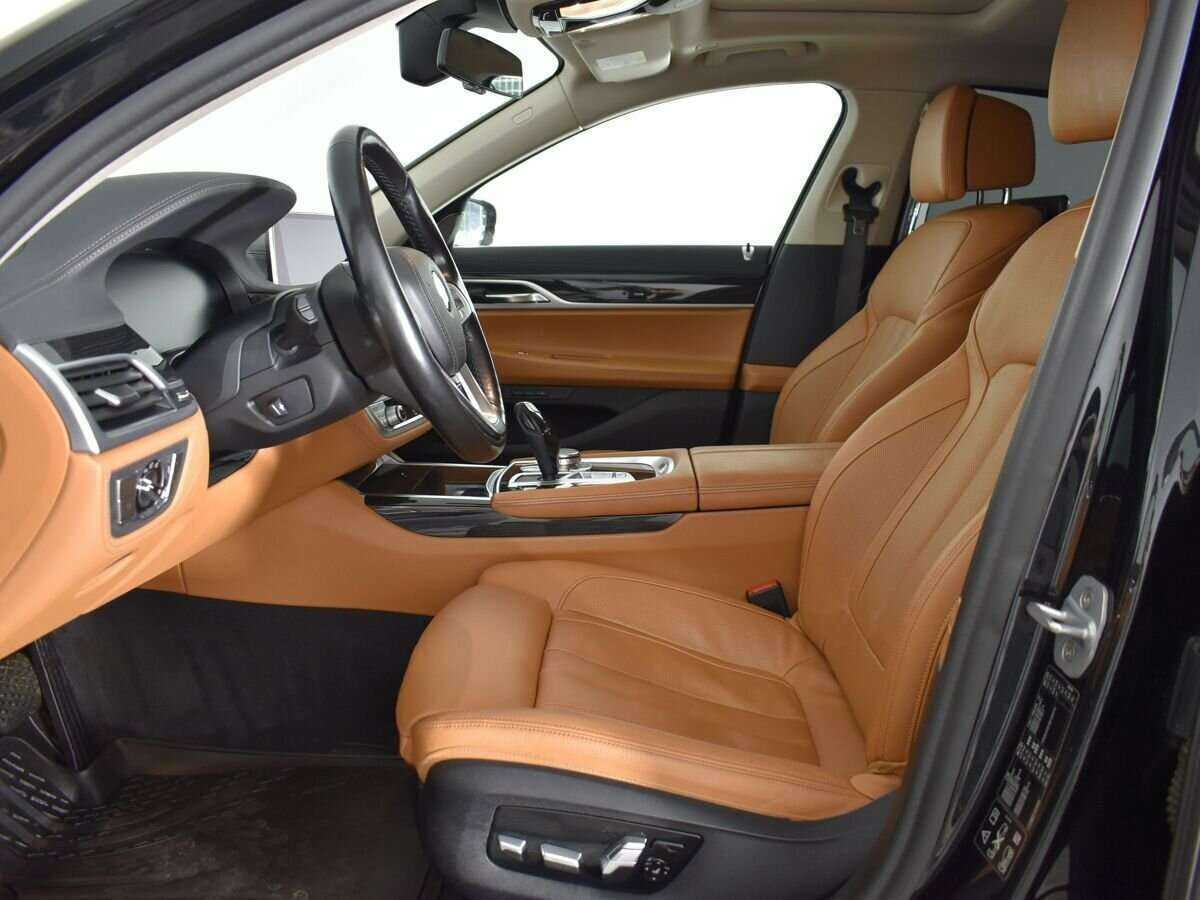 BMW 7 серии Long 730Ld xDrive, 2020 - 92 814 км. | Фото №8