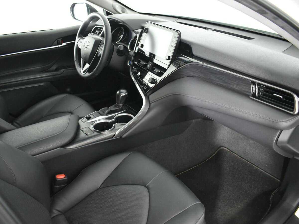 Toyota Camry, 2021 Фото №9