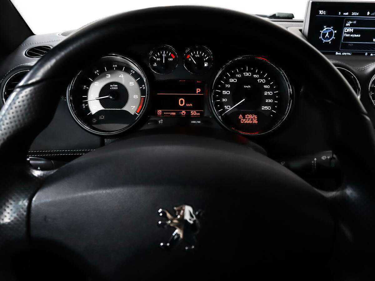 Peugeot RCZ, 2013 Фото №19