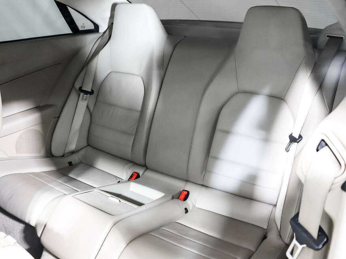 Mercedes-Benz E-Класс 250 7G-Tronic, 2012 Фото №12