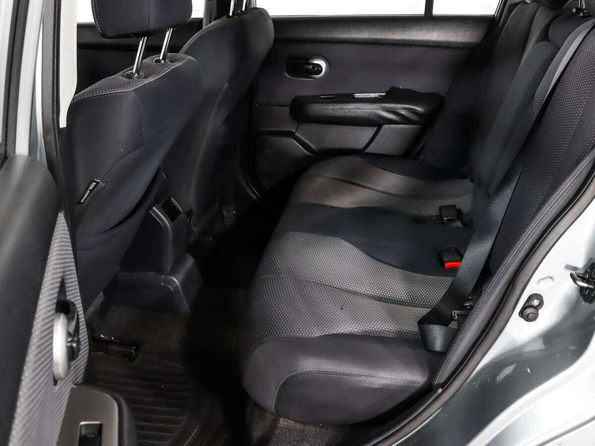 Nissan Tiida, 2008 - 286 923 км. | Фото №8