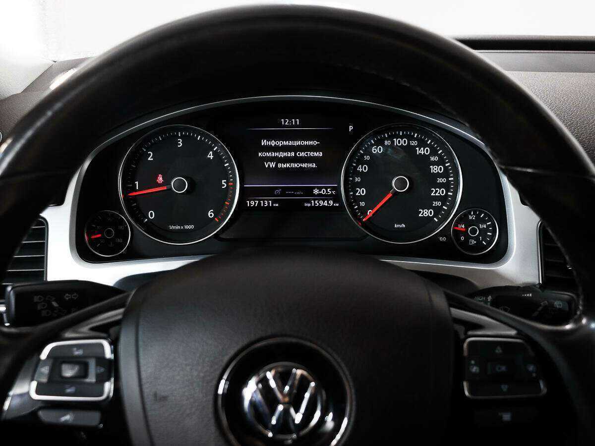 Volkswagen Touareg, 2011 Фото №18