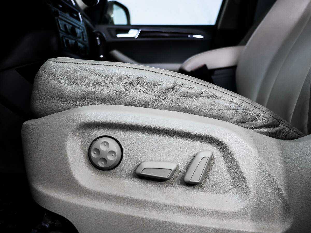 Audi Q5, 2010 Фото №10