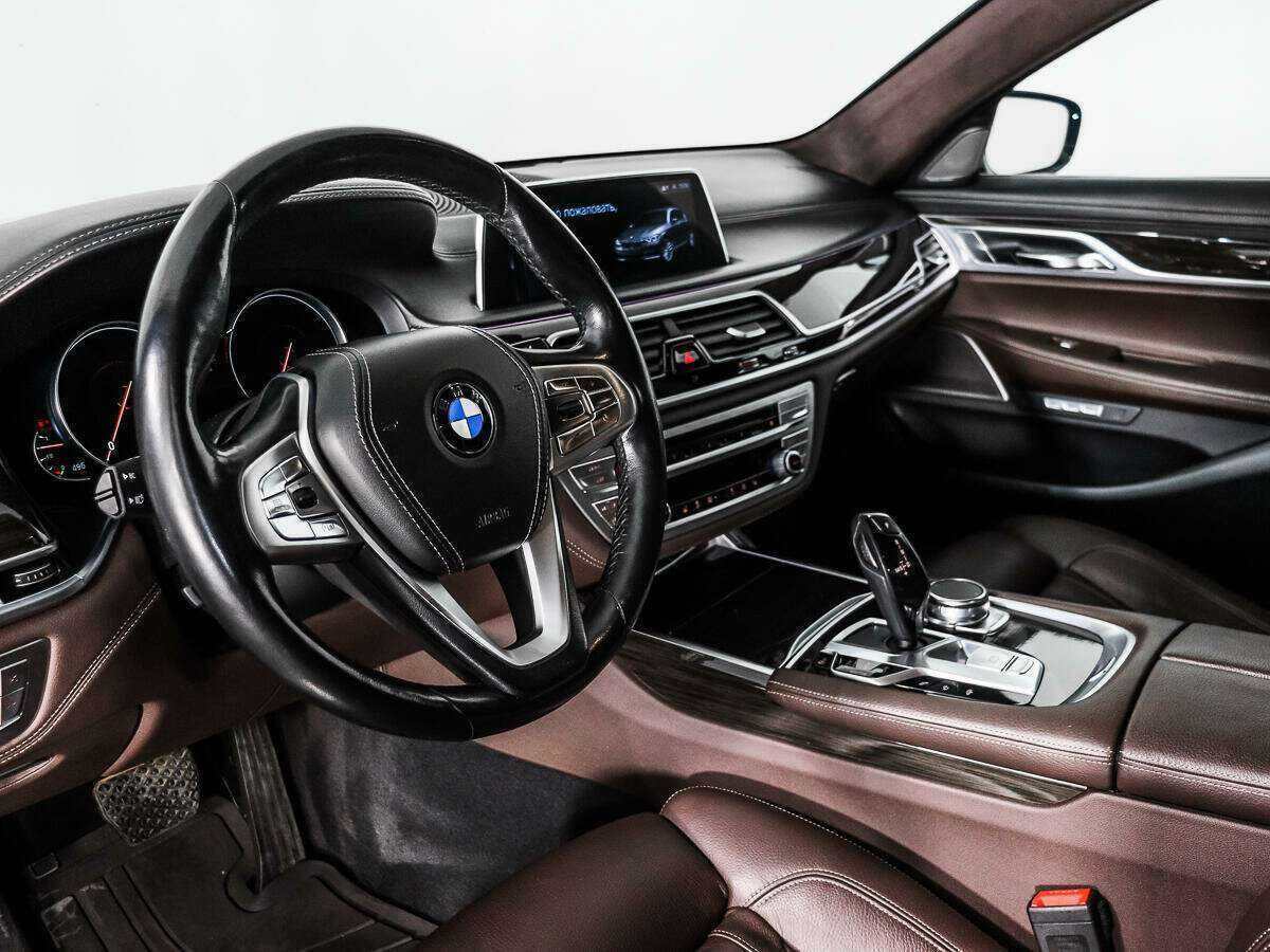 BMW 7 серии 730d xDrive, 2016 Фото №9