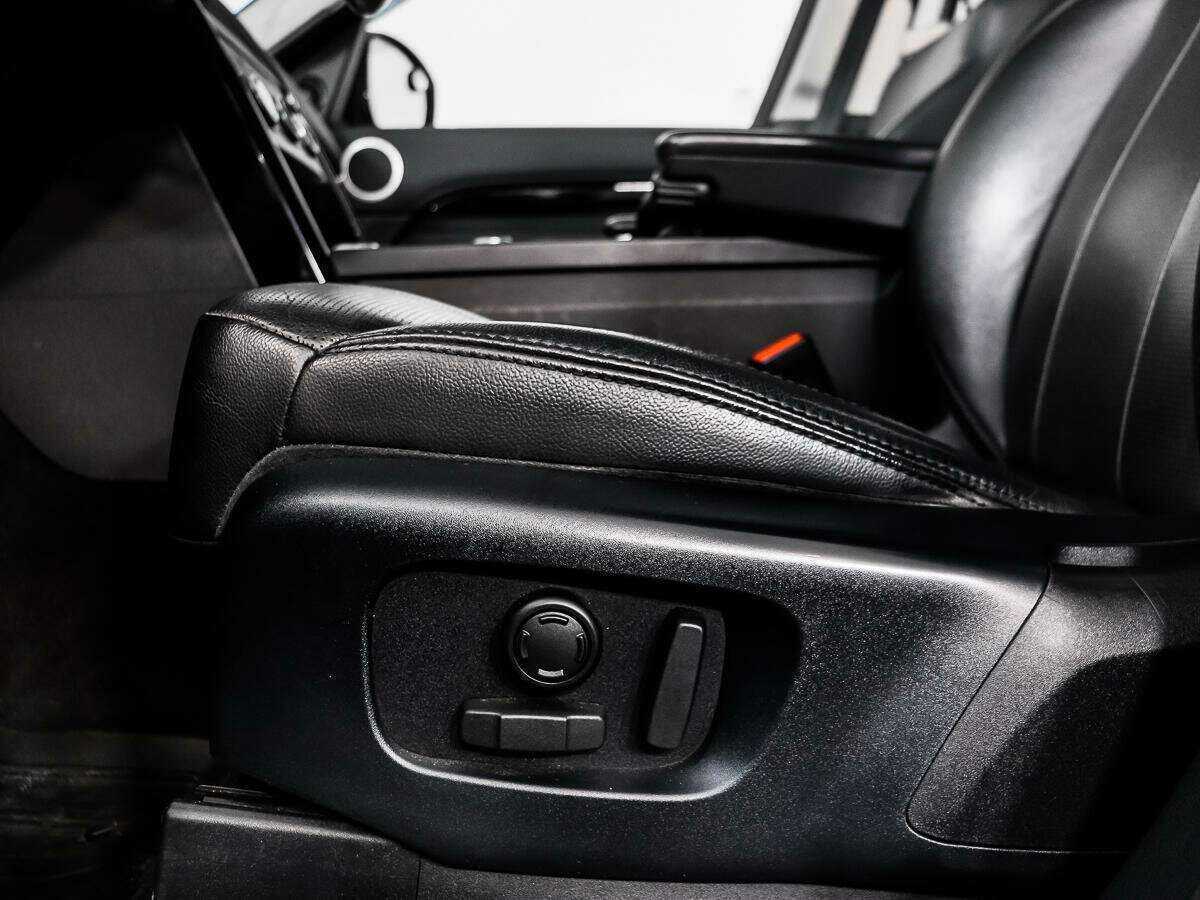 Land Rover Discovery, 2018 Фото №10