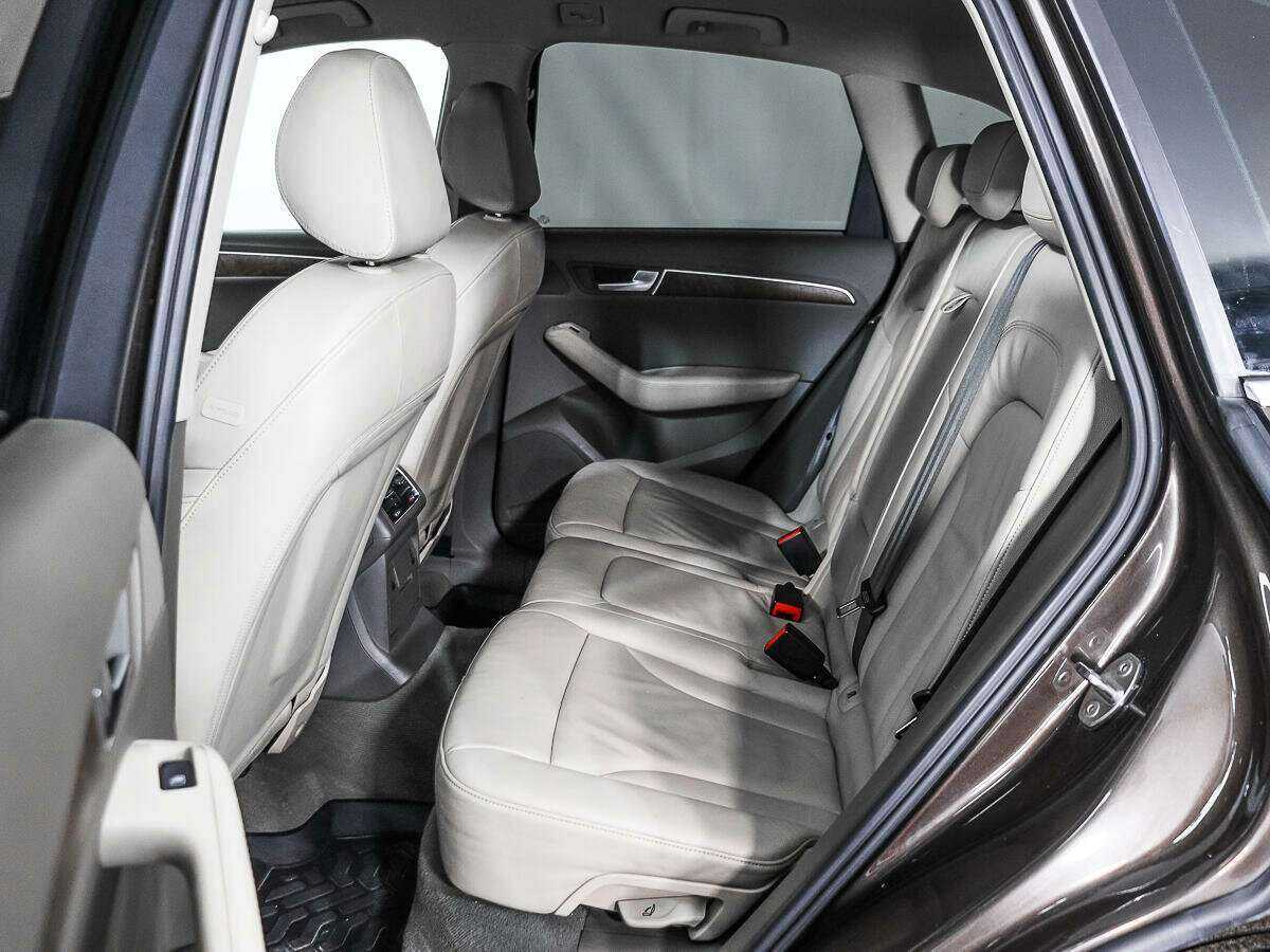 Audi Q5, 2011 Фото №12