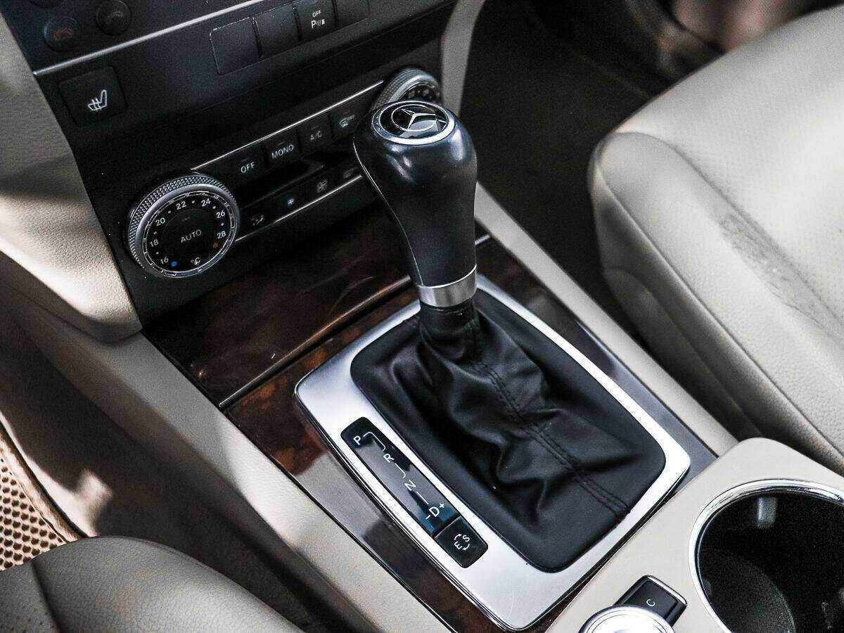 Mercedes-Benz GLK-Класс 300, 2011 Фото №13