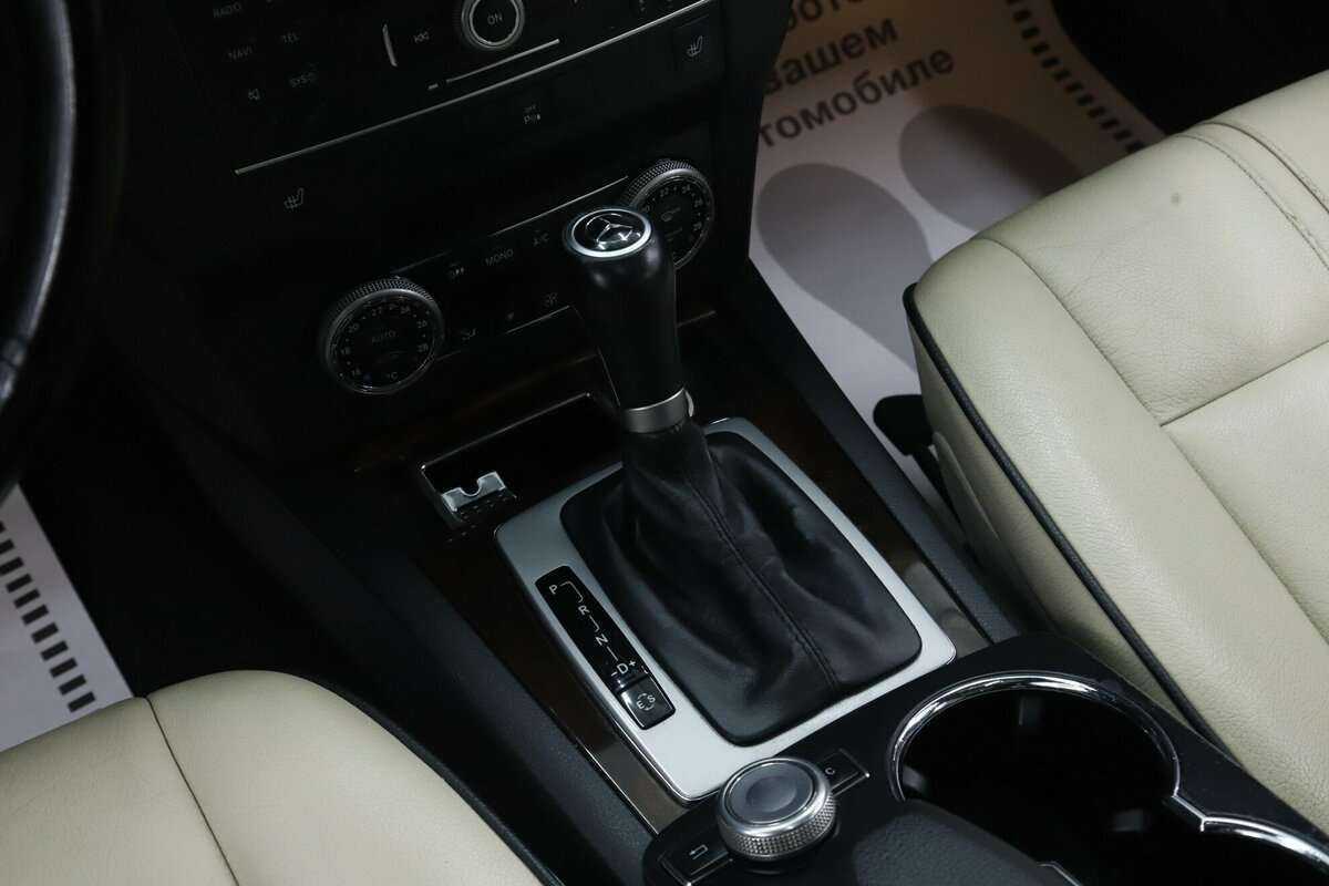 Mercedes-Benz GLK-Класс 350, 2011 Фото №14