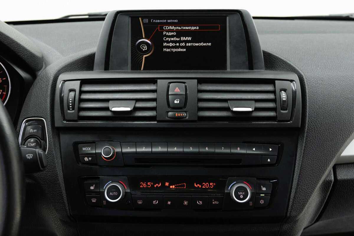 BMW 1 серии 116i, 2011 Фото №11