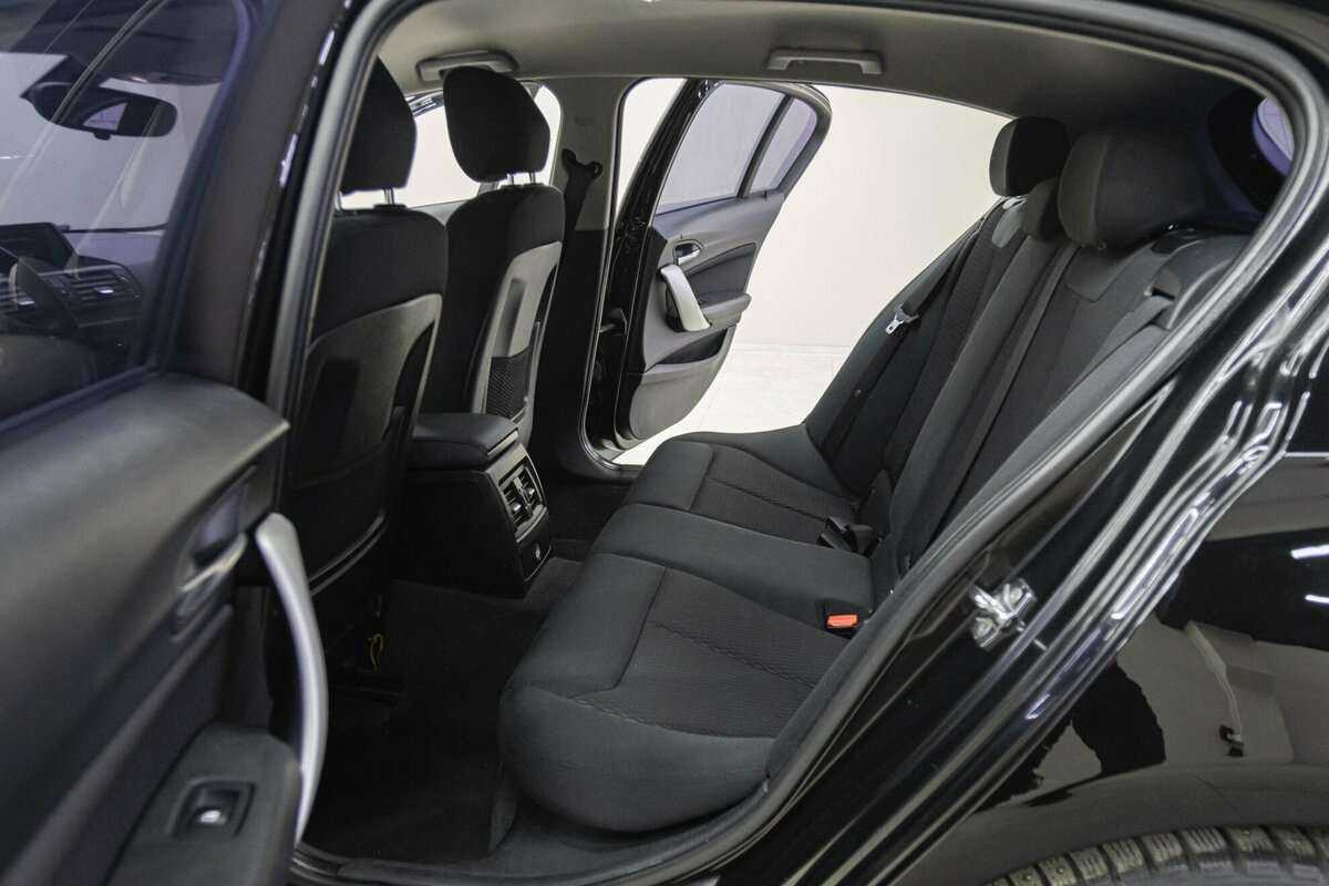 BMW 1 серии 116i, 2011 Фото №14