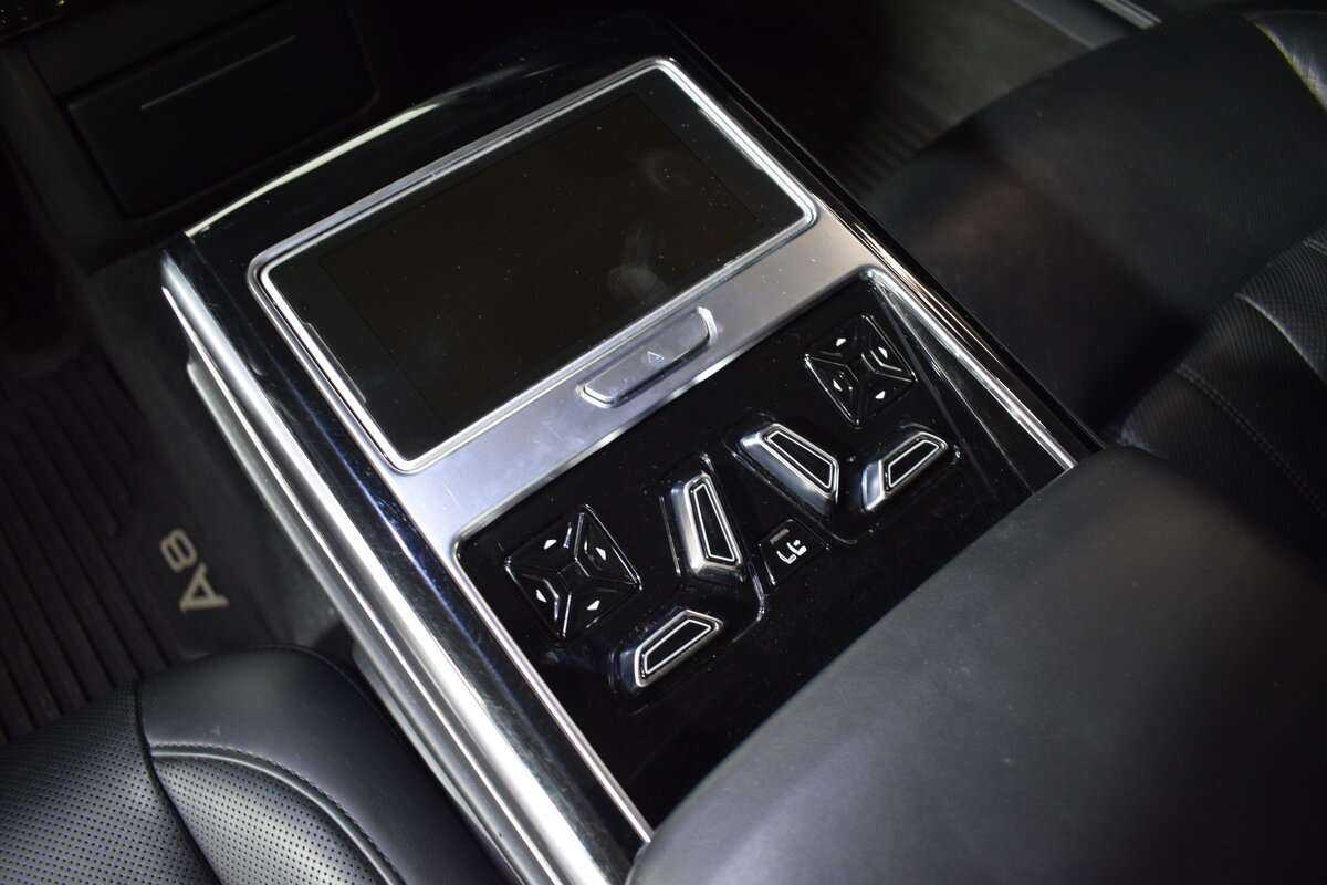 Audi A8 55 TFSI, 2019 Фото №14