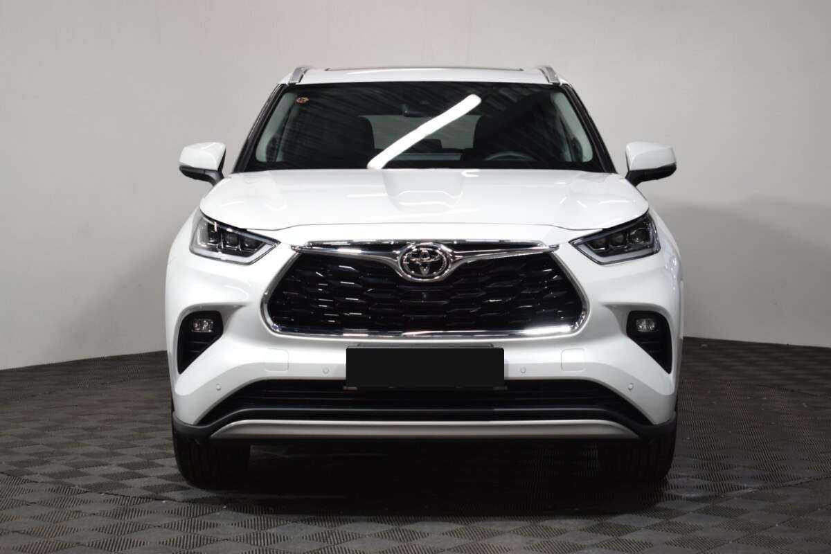 Toyota Highlander, 2023 - 123 км. | Фото №2