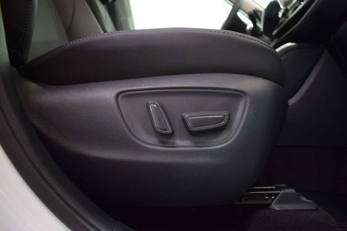 Toyota Highlander, 2023 Фото №23