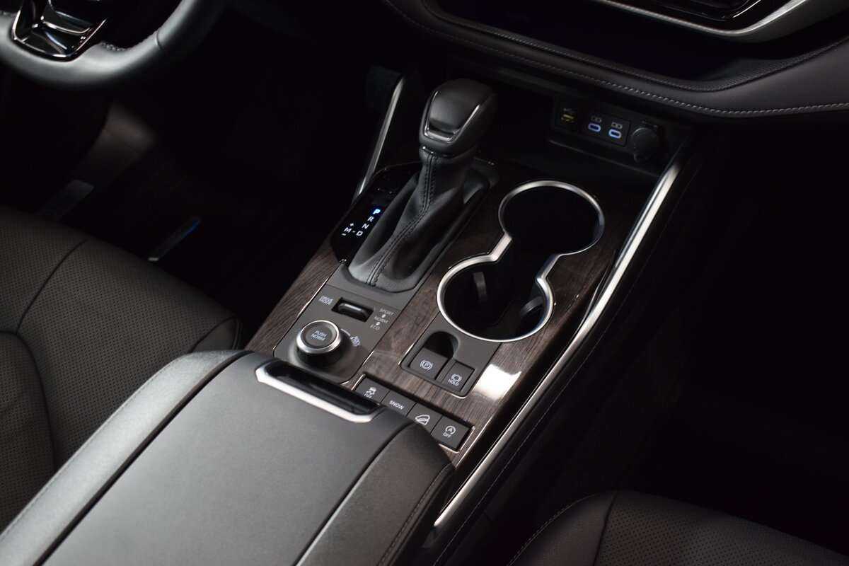 Toyota Highlander, 2023 Фото №25