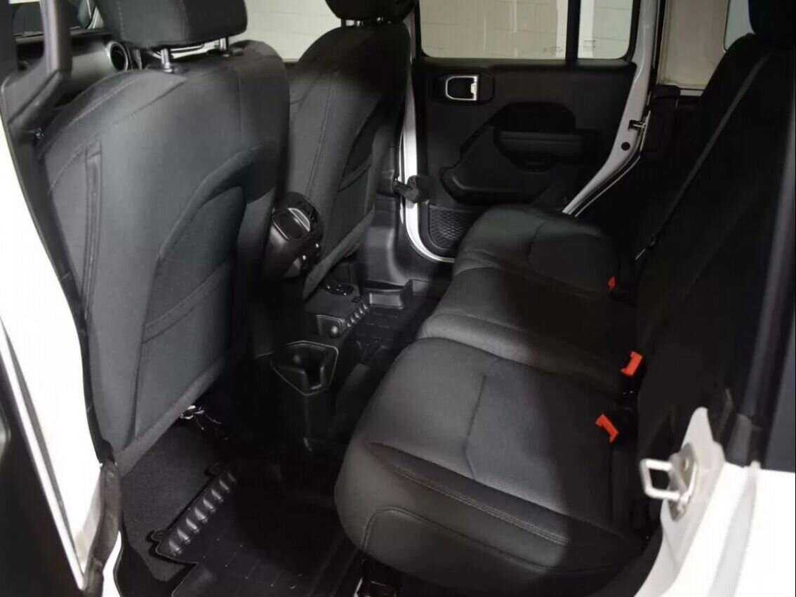 Jeep Wrangler, 2022 Фото №9