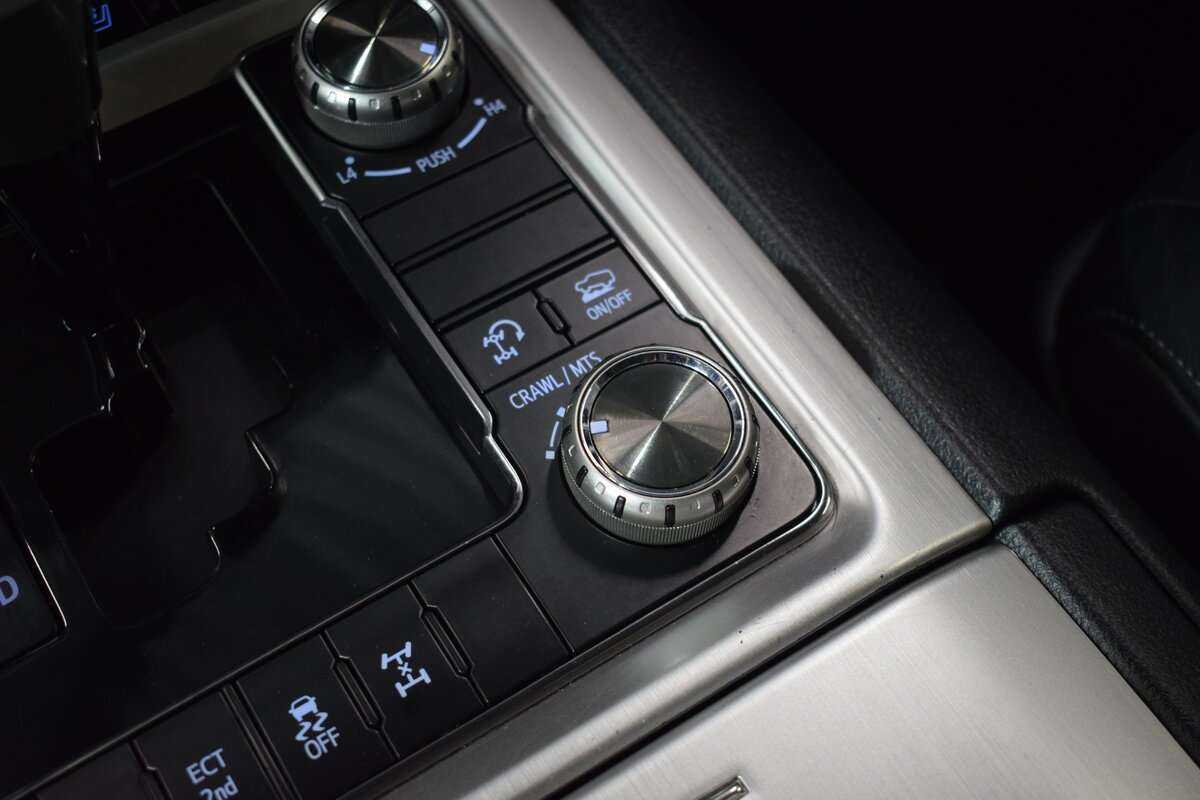 Toyota Land Cruiser, 2015 Фото №32