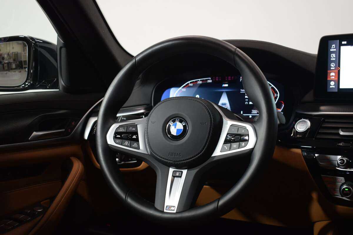 BMW 5 серии 520i, 2023 Фото №9