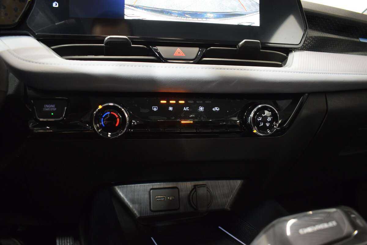 Chevrolet Monza, 2023 Фото №23