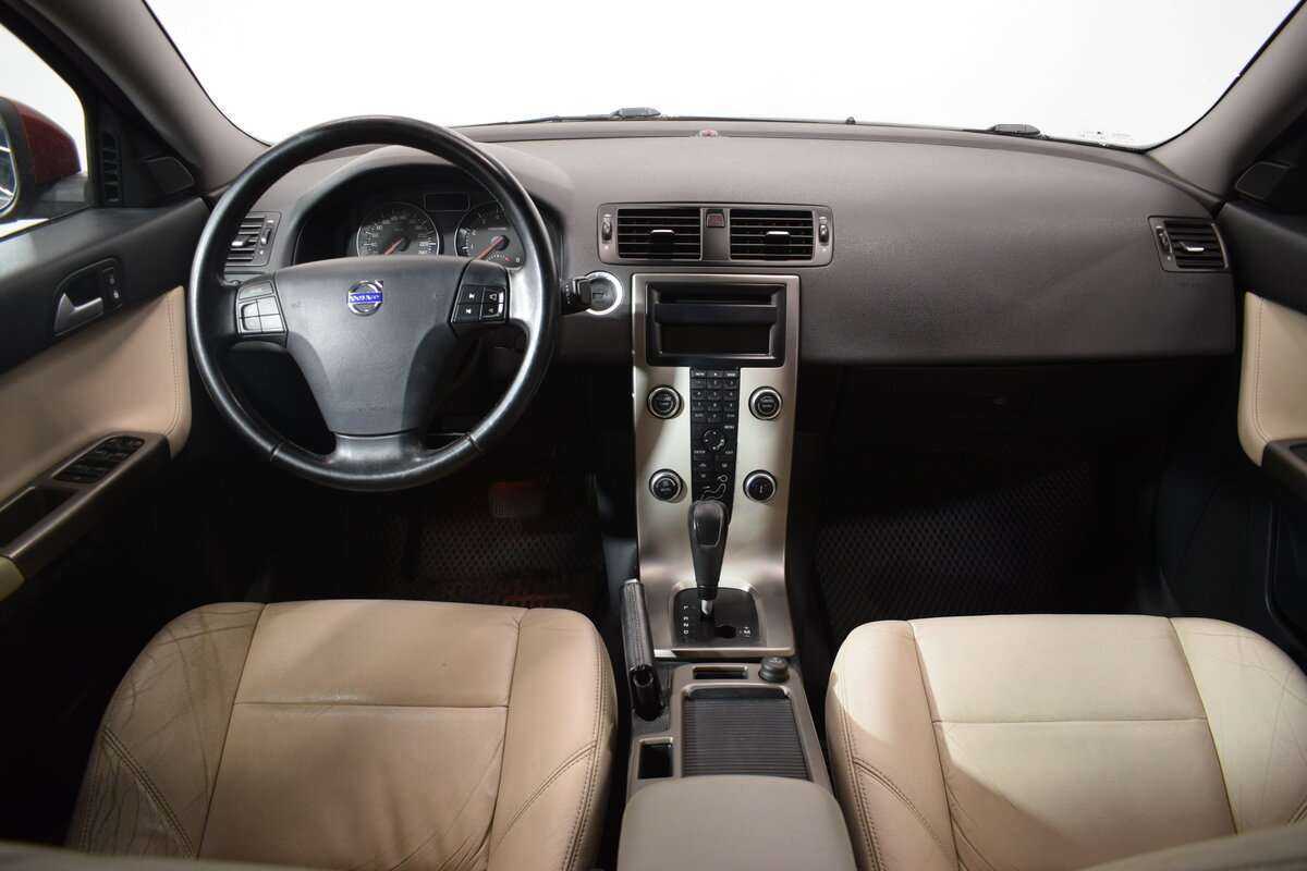 Volvo S40, 2010 - 124 000 км. | Фото №5