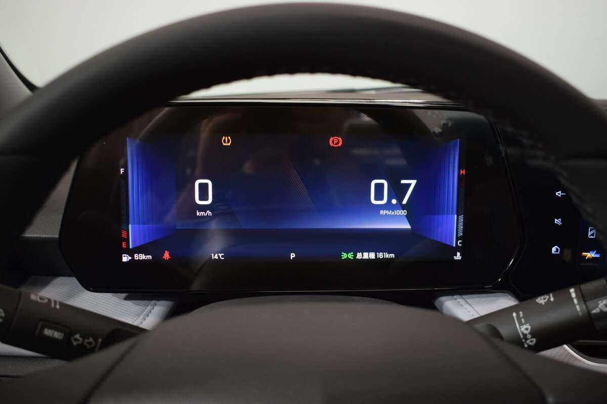 Chevrolet Monza, 2023 Фото №20