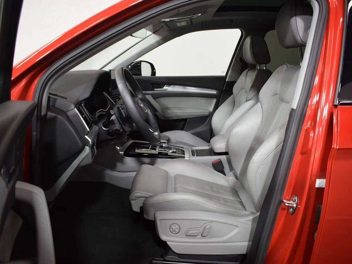 Audi Q5 Sportback 45 TFSI, 2021 Фото №16