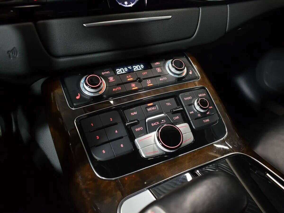 Audi A8 Long, 2015 Фото №20