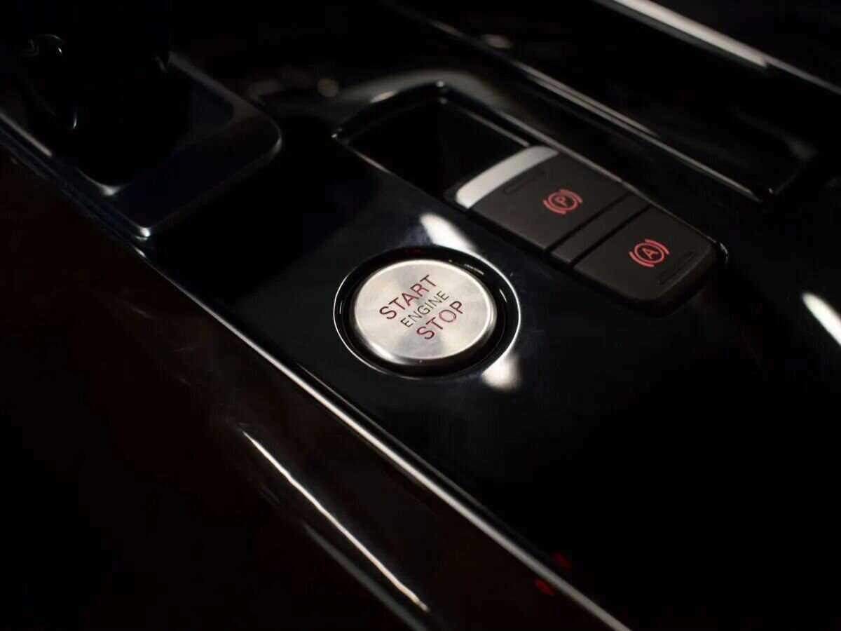 Audi A8 Long, 2015 Фото №22