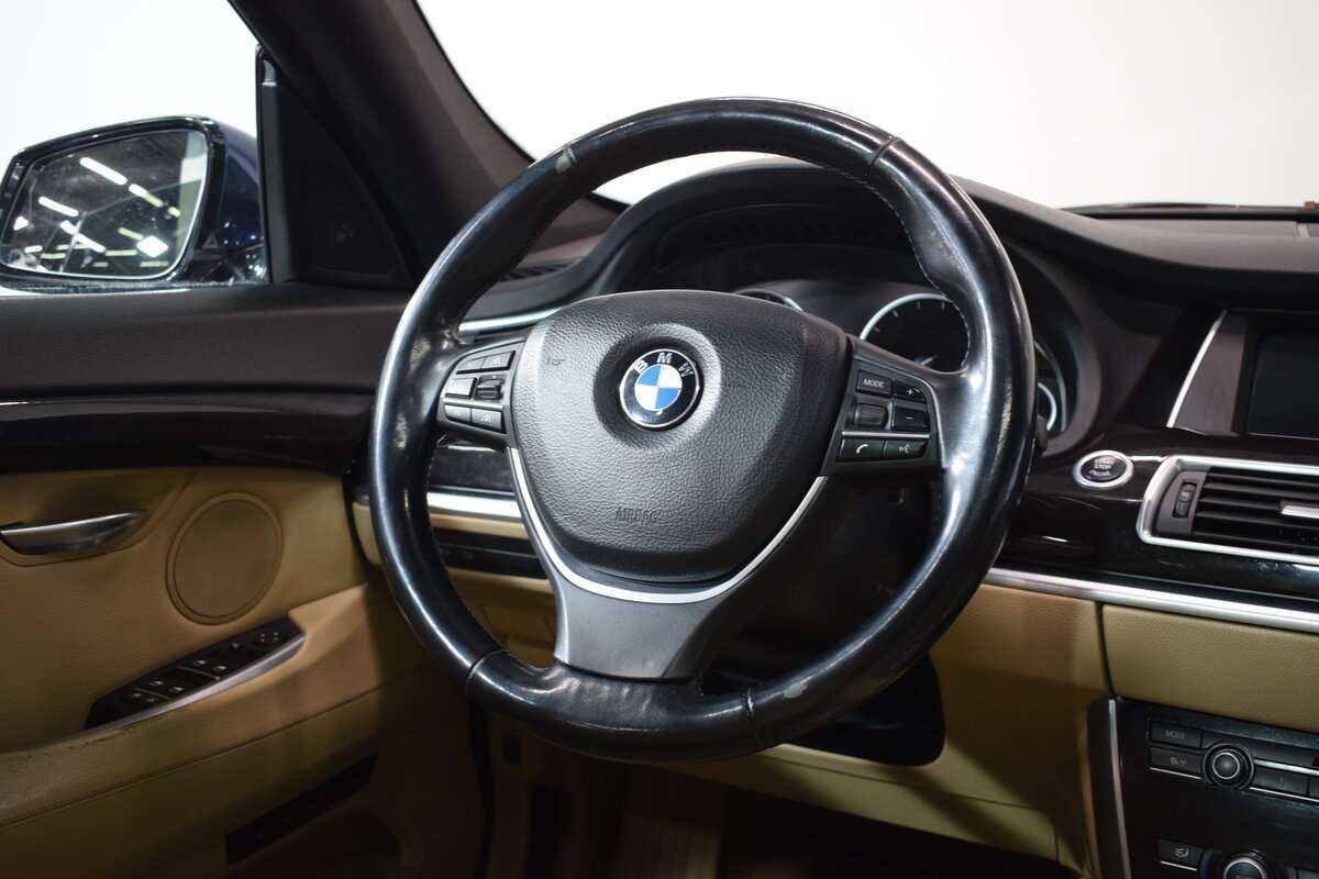 BMW 5 серии Gran Turismo 535d xDrive, 2011 Фото №23