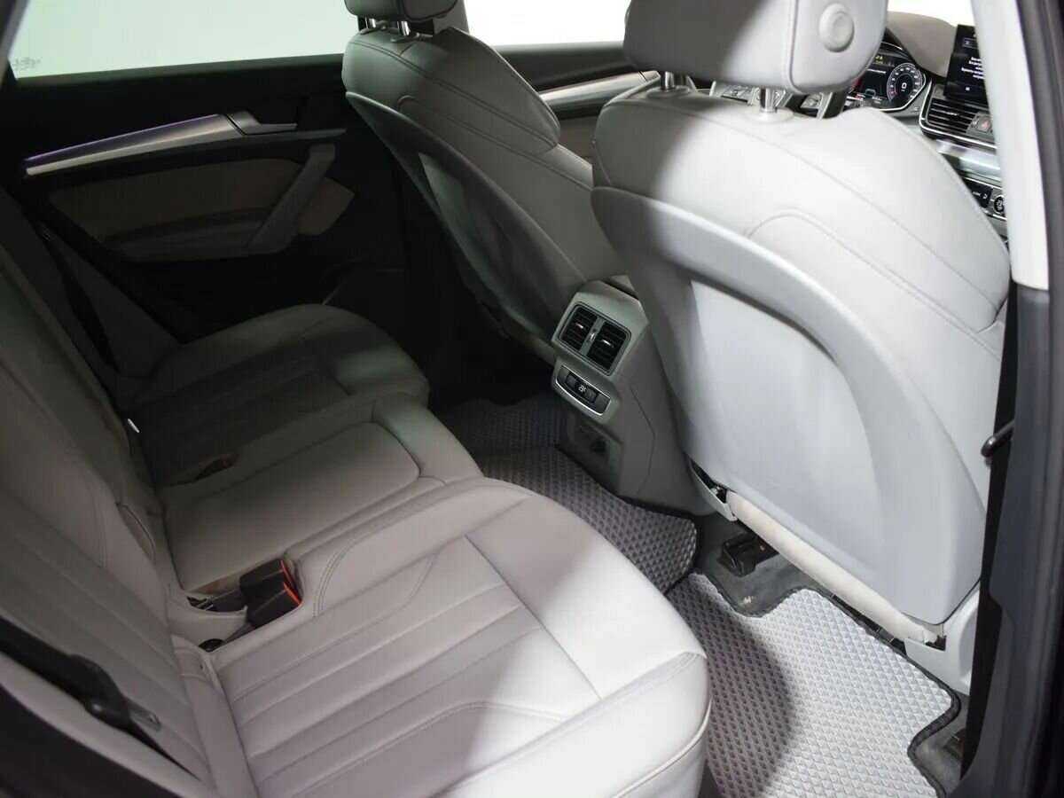 Audi Q5 Sportback 45 TFSI, 2021 Фото №9