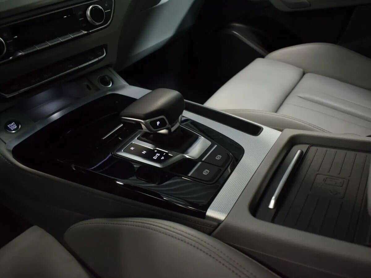 Audi Q5 Sportback 45 TFSI, 2021 Фото №18