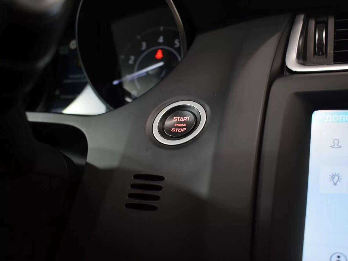 Jaguar E-Pace, 2020 Фото №17