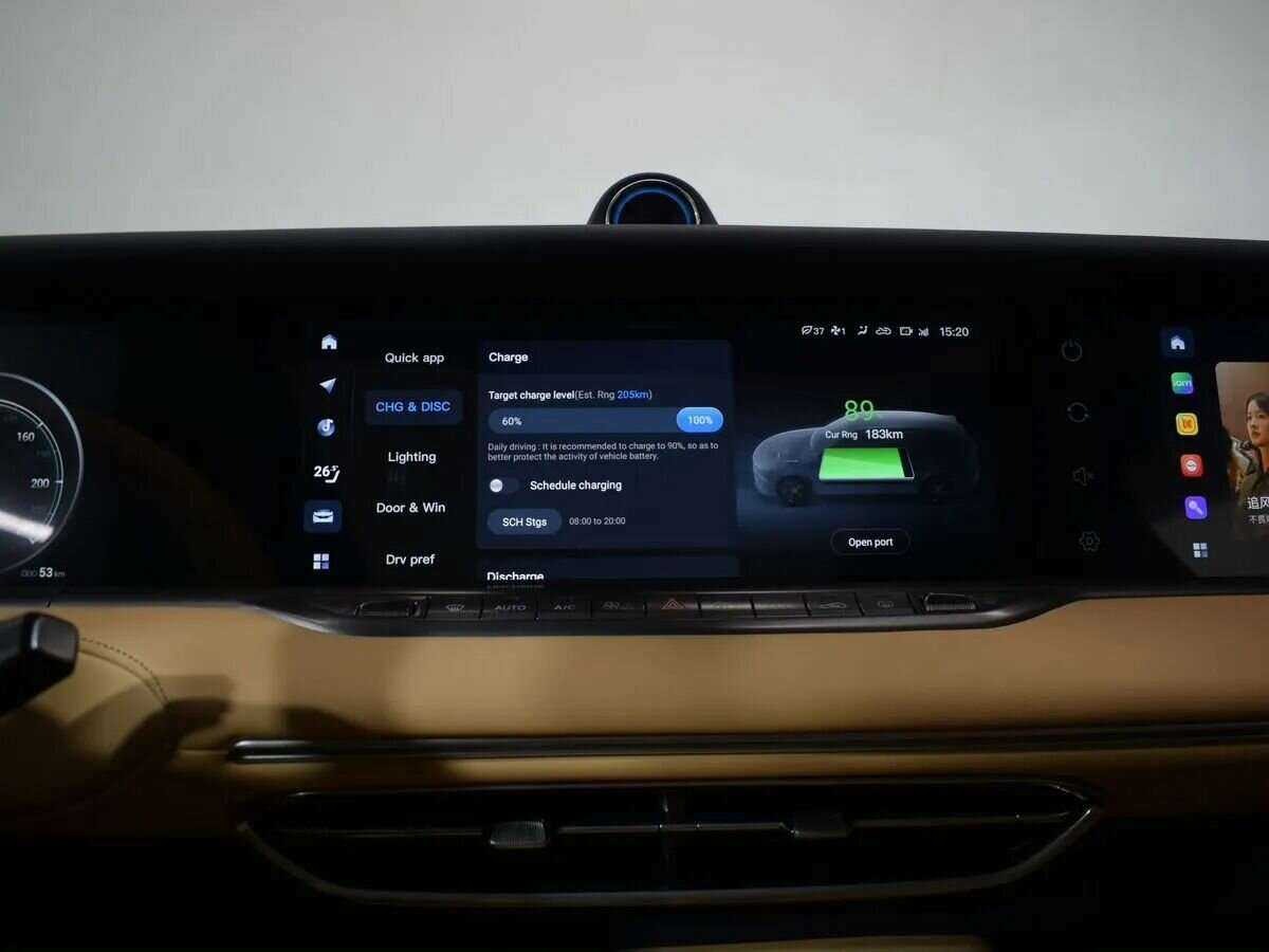 Voyah Free, 2023 Фото №23