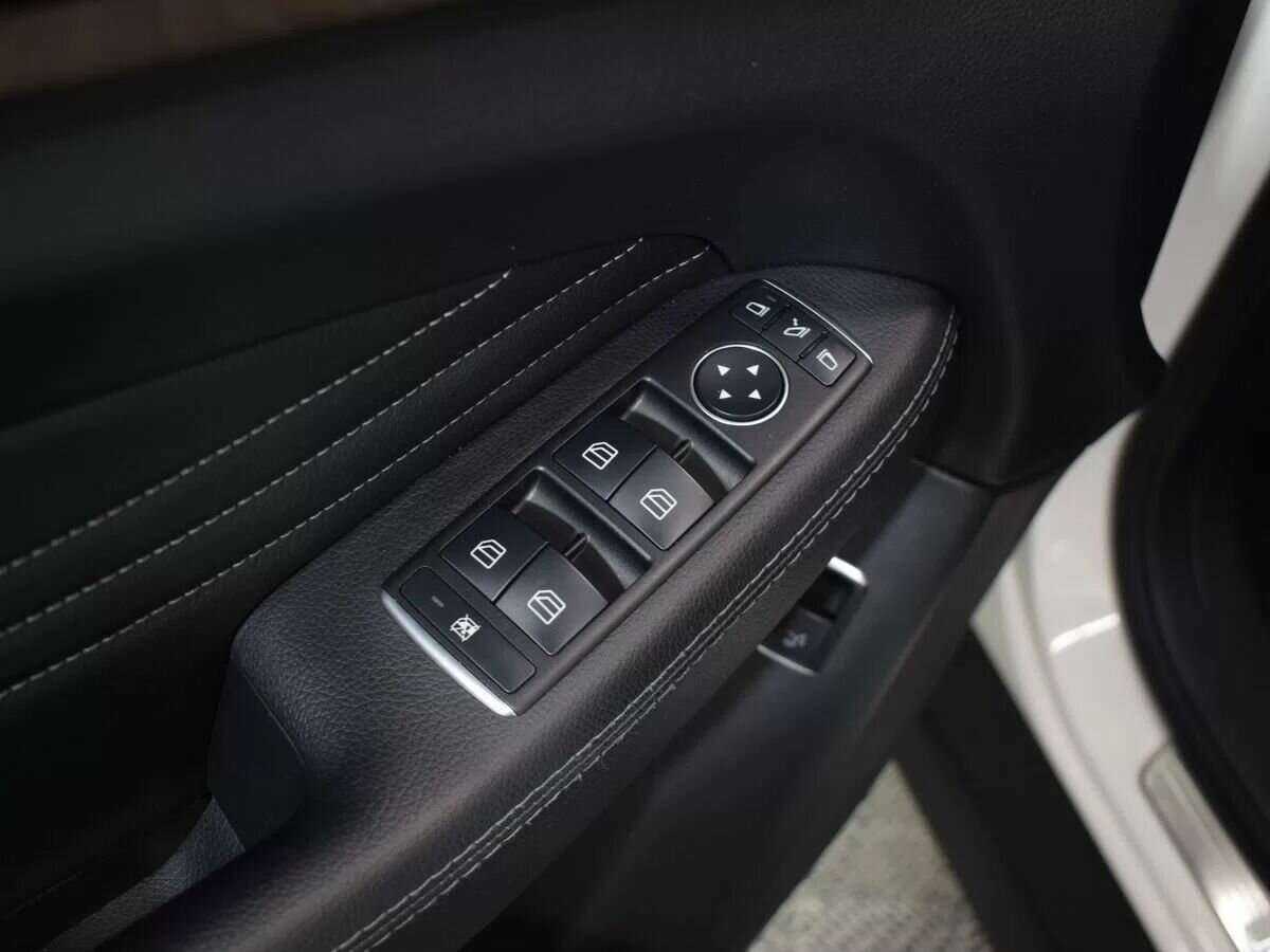 Mercedes-Benz GLE Coupe 400, 2017 Фото №15