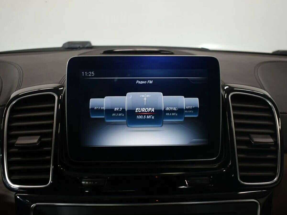 Mercedes-Benz GLE Coupe 400, 2017 Фото №21