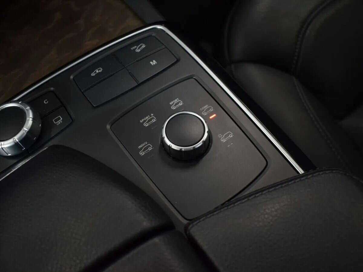 Mercedes-Benz GLE Coupe 400, 2017 Фото №24