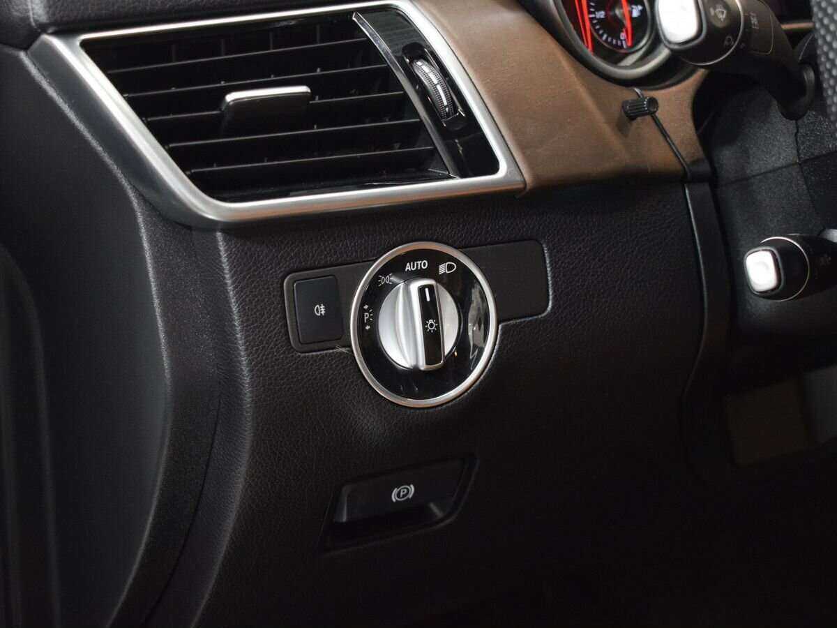 Mercedes-Benz GLE Coupe 350 d, 2016 Фото №17