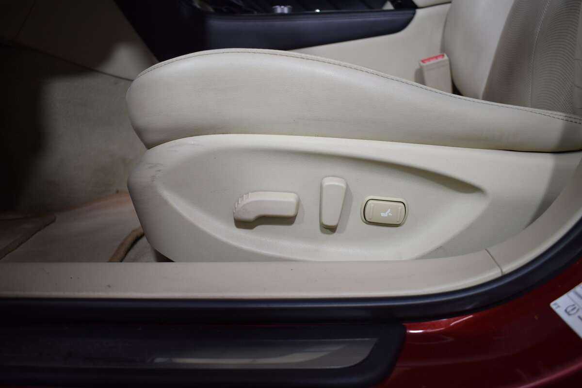 Infiniti Q50, 2015 Фото №19