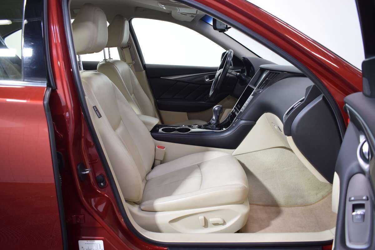 Infiniti Q50, 2015 Фото №21