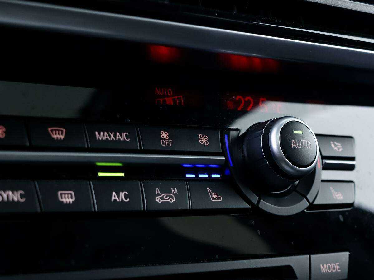 BMW X6 M, 2018 Фото №12