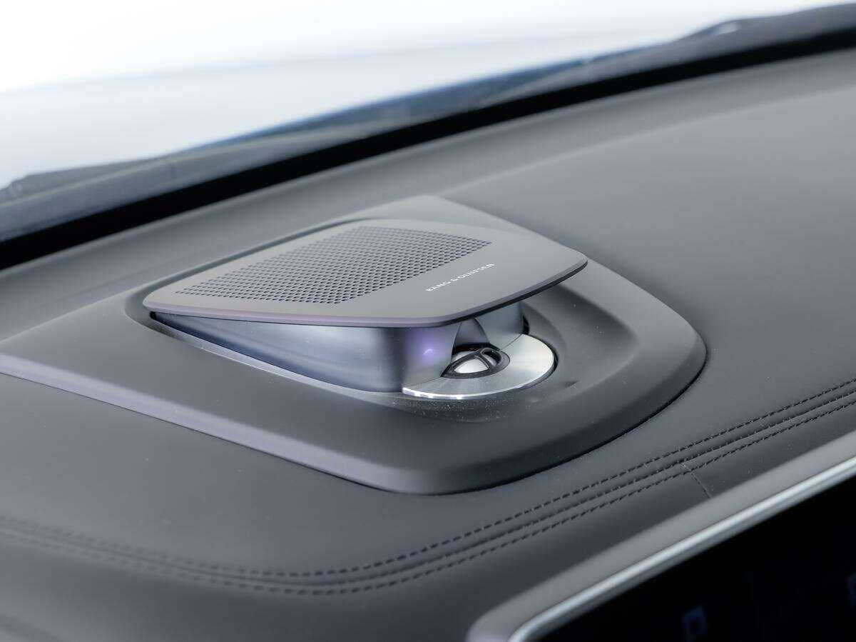 BMW X6 M, 2018 Фото №13