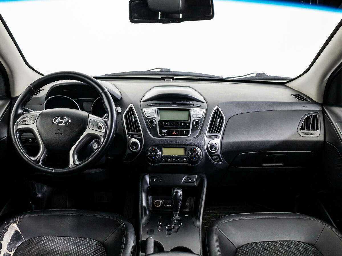 Hyundai ix35, 2010 Фото №10