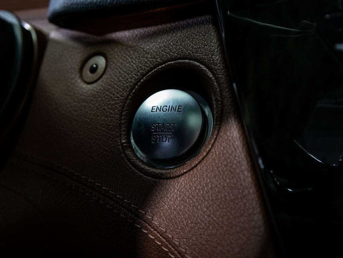 Mercedes-Benz CL-Класс 500, 2008 Фото №16