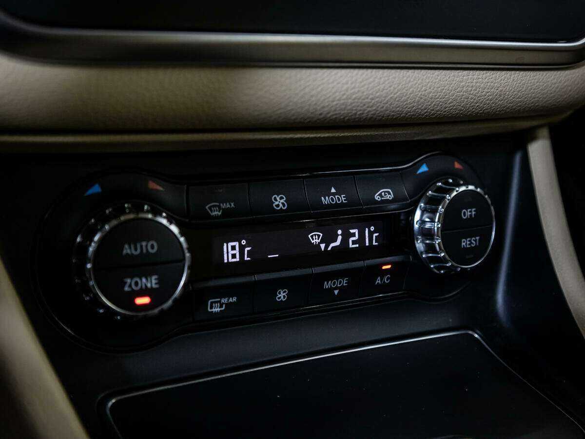 Mercedes-Benz GLA 250, 2017 Фото №16