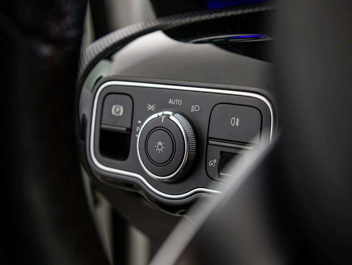 Mercedes-Benz CLA 200, 2019 Фото №18