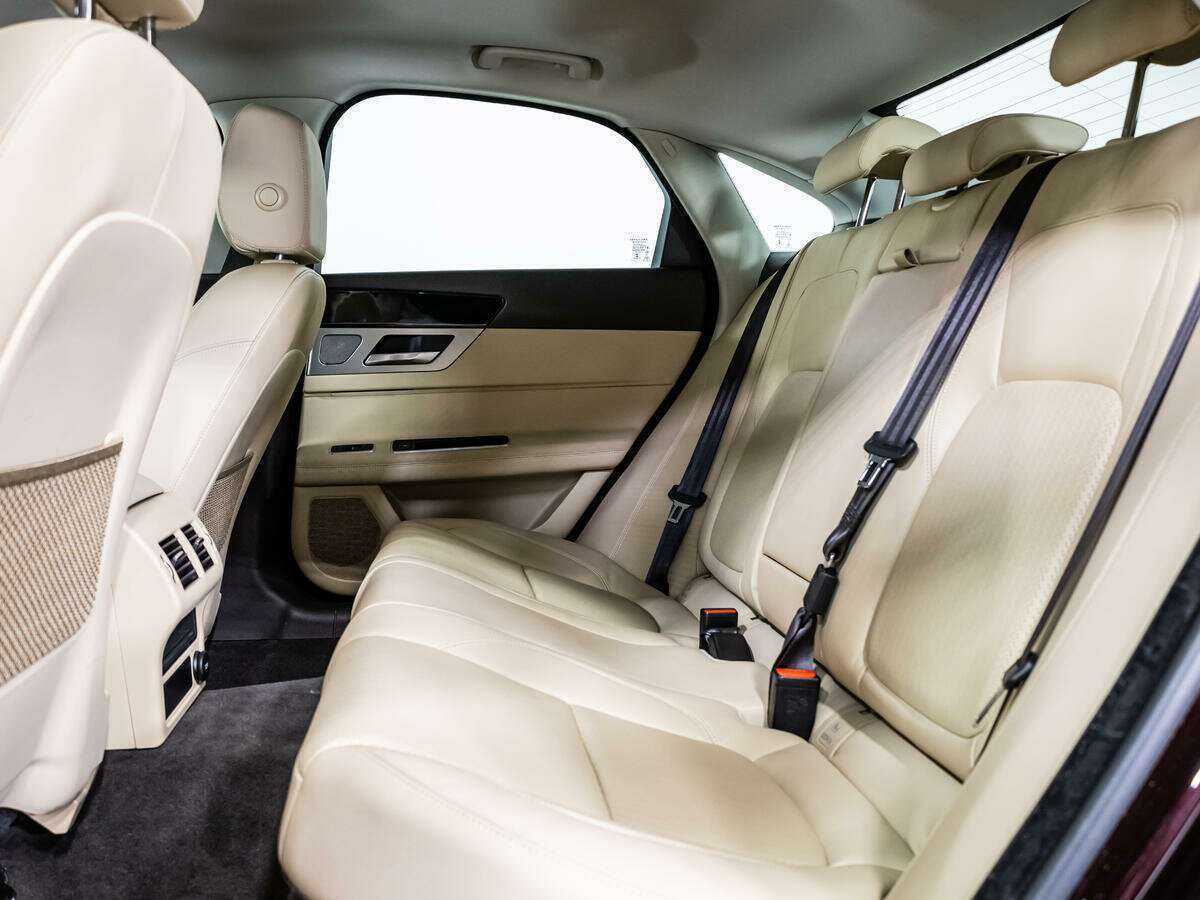 Jaguar XF, 2016 Фото №10