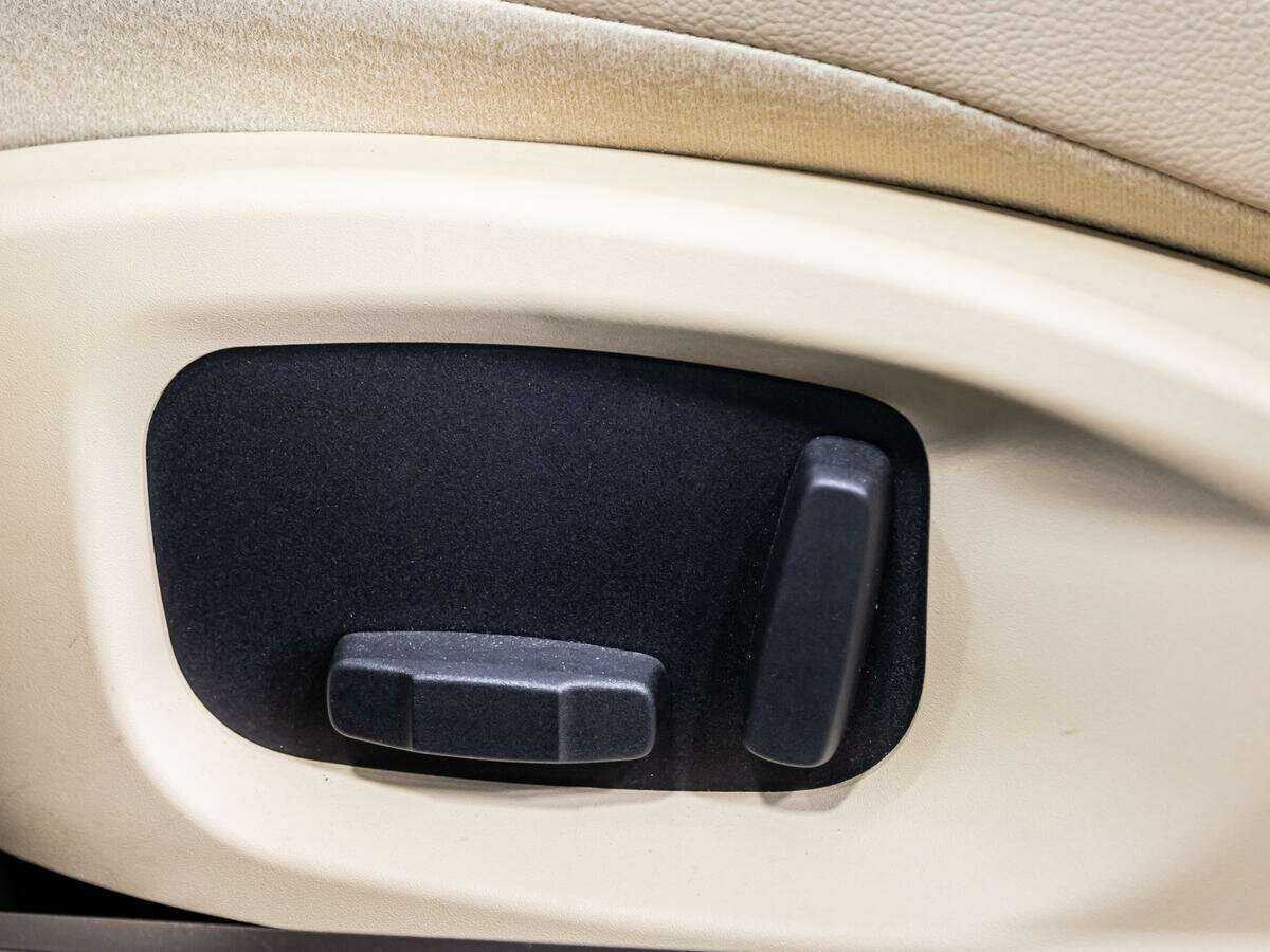 Jaguar XF, 2016 Фото №19