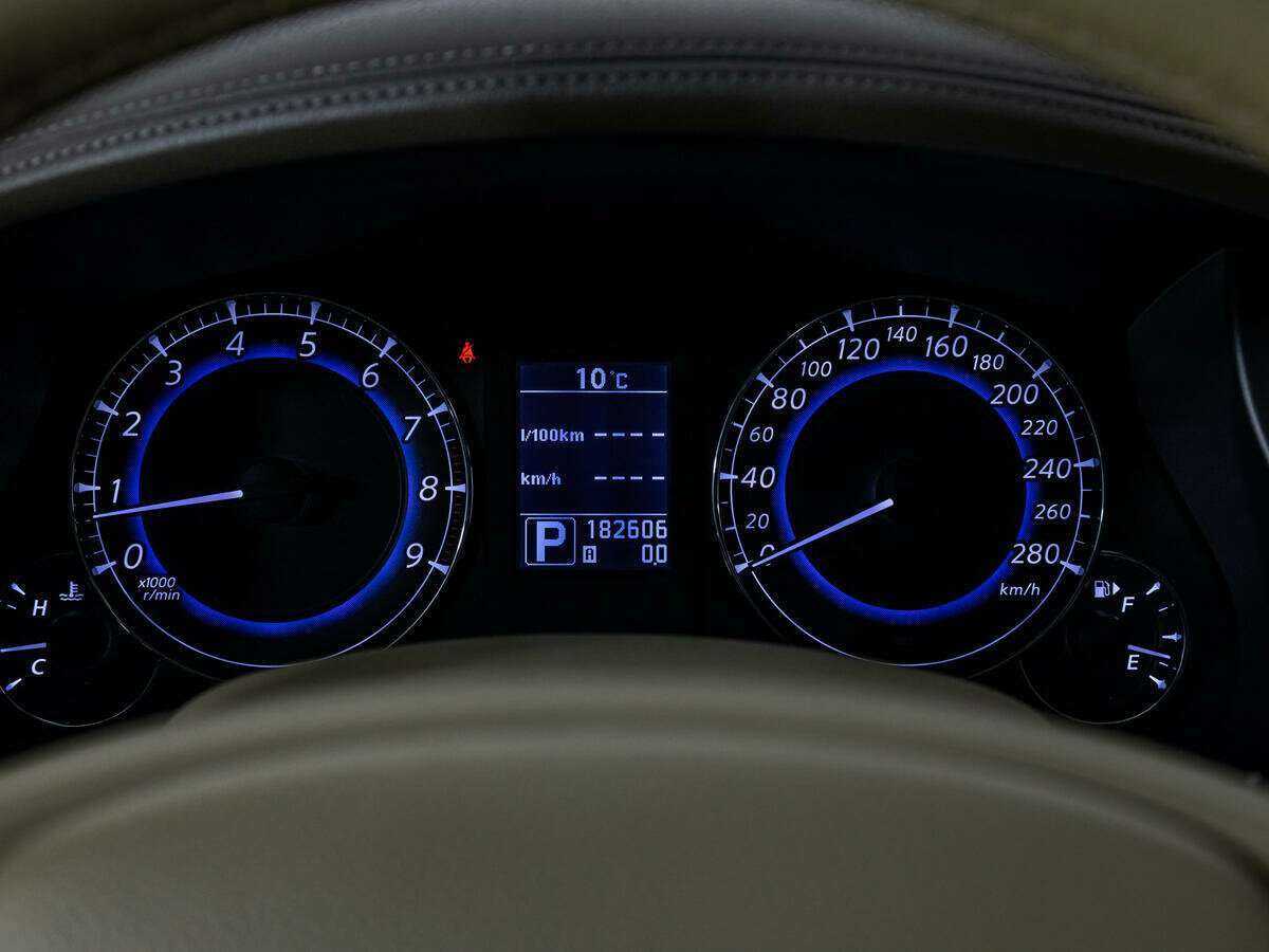 Infiniti EX25, 2011 Фото №10